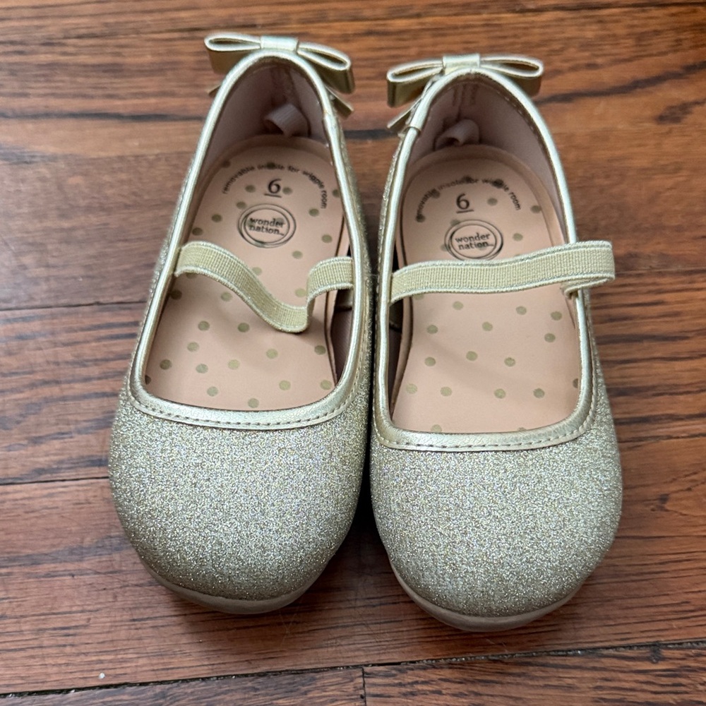 Wonderkids Sparkly Gold Dress Shoes